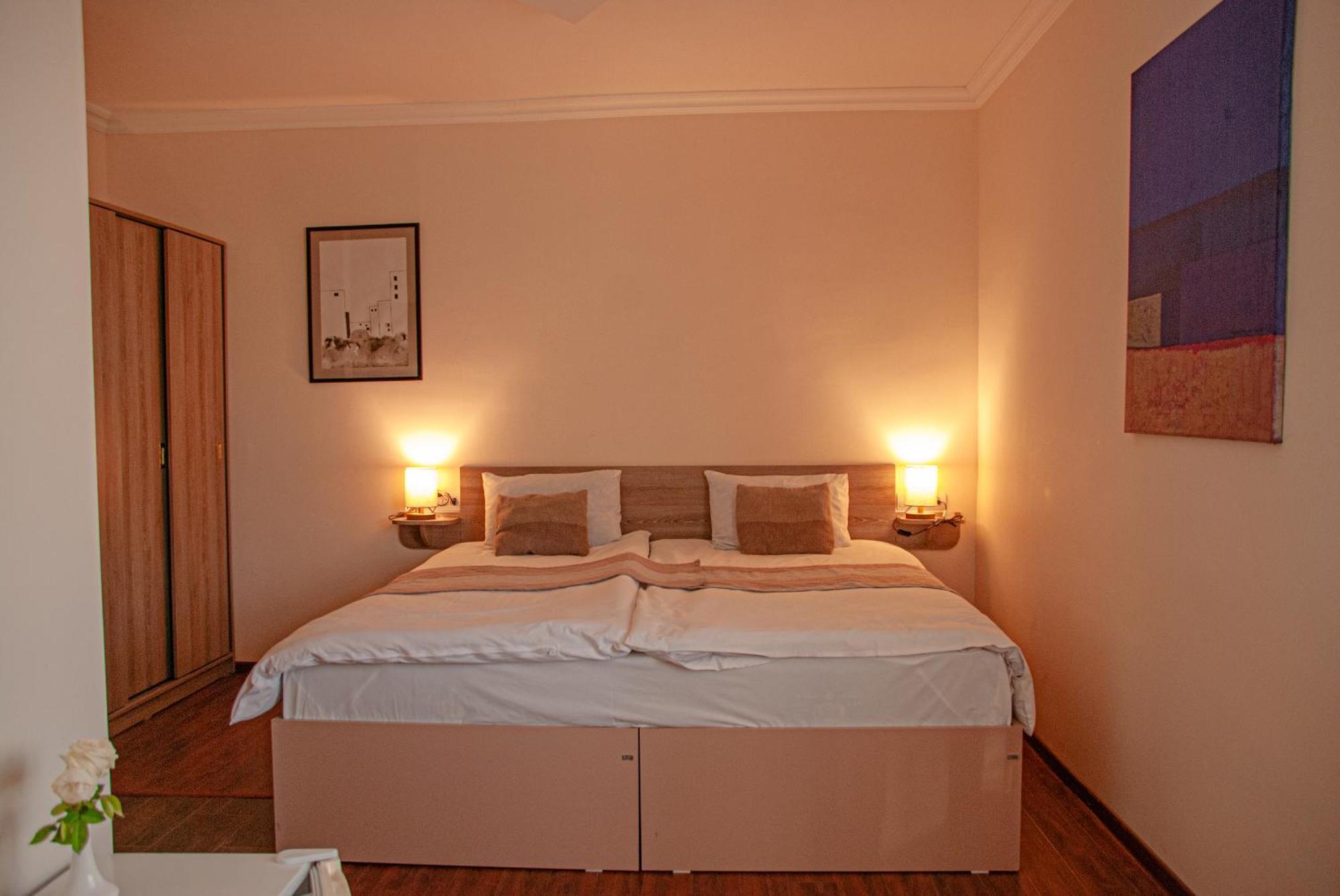 Hotel Basen Sisian Exterior photo
