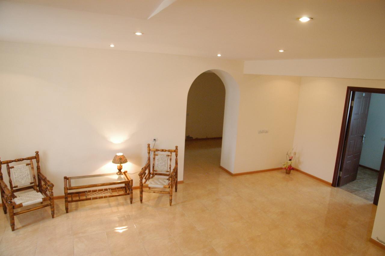 Hotel Basen Sisian Exterior photo